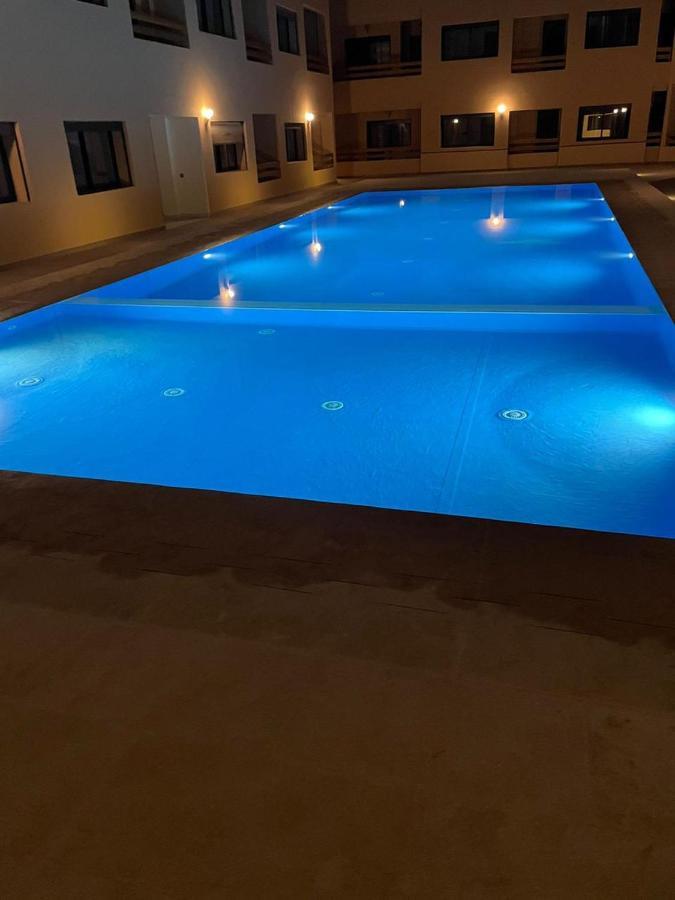 Superbe Appartement Uniquement Pour Les Familles Marrakesh Bagian luar foto